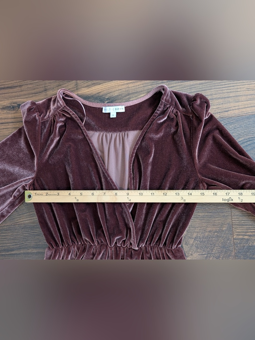 Baltic Born Sadie Velvet Maxi Dress Dusty Plum Size Small - Picture 11 of 14